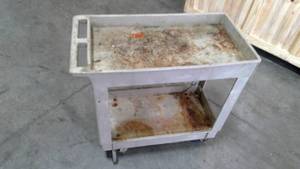 lot 422 image: Rolling utility cart