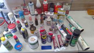 lot 424 image: Assorted Chemicals and sprays