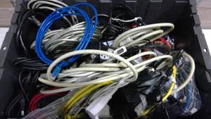 lot 447 image: Assorted Computer cables