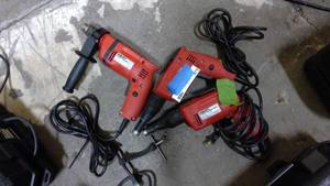 lot 475 image: Hilti Drills