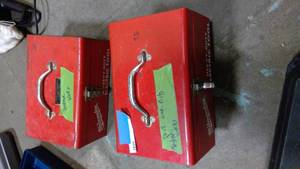 lot 486 image: 2 Milwaukee drills