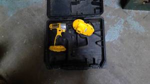 lot 497 image: DEWALT impact drill