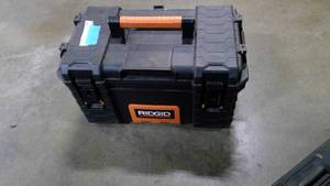 lot 518 image: RIGID pack out box