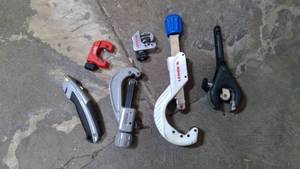 lot 562 image: Tube cutters