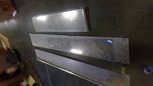 lot 658 image: Diamond plate