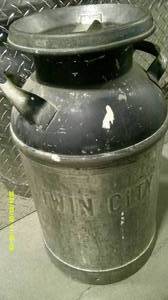 Old Twin Cities M. P. A. Milk/ Dairy Cannister
