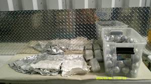 lot 8 image: Silver Toned Ornament Tote