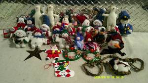 lot 27 image: Snowman Decoration Lot 2