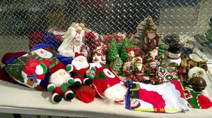 lot 30 image: Large Decorative Tote