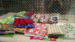 lot 58 image: Wrapping Bags & Boxes