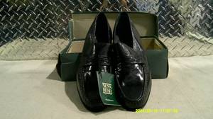 lot 79 image: Nunn Bush 10.5 Tube Moccasins