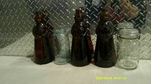 lot 86 image: Bottles & Jars Lot 3