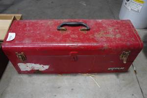 lot 45 image: Tool Box with Tools