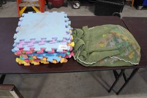 lot 85 image: Foam Floor Squares