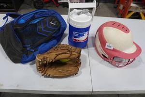 lot 92 image: Assorted Softball Equipment