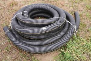 lot 322 image: 4 Corrugated Tubing