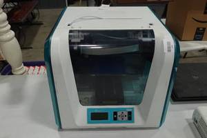 lot 157 image: 3D Printer