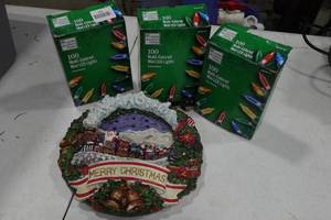 lot 152 image: Christmas Lights and Wall Dcor
