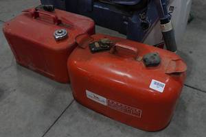 lot 132 image: 2 Boat Gas Tanks