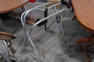 lot 283 image: Folding Saddle Stand