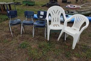 lot 329 image: Assorted Chairs