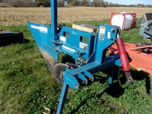 lot 5 image: Burshland XT-36 3PT Silt Fence Plow