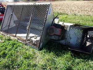 lot 25 image: Henderson Truck Mount Salt Spreader (Unknown Condition)