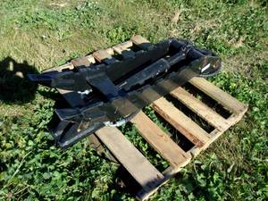 lot 34 image: 3 Ton Weld On Mini Excavator Hyd Thumb (UNUSED)