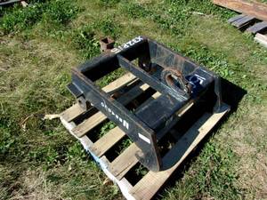 lot 42 image: Bradco Lifting Hook 10,000LB Capacity