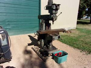 lot 65 image: Beaver 3 Phase Milling Machine