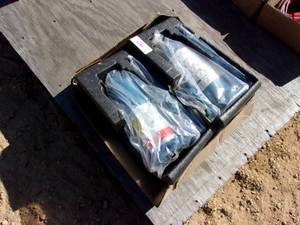 lot 90 image: 2- 3.5 Ton Bottle Jacks (UNUSED)