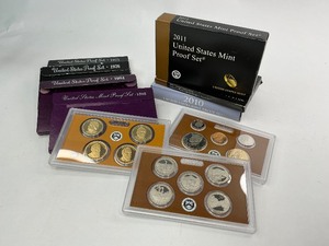 lot 10 image: 7x Proof Sets from 1975-2012