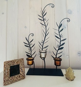lot 41C image: SRFR - Decorative Metal Leaf Tealight Holder, Mosaic Photo Frame, and Gold Tree Votive Holder Set