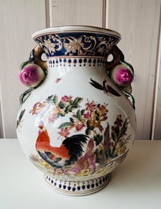 lot 49C image: FR - Vintage Chinese Style Porcelain Vase with Rooster and Floral Design