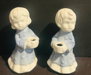 lot 73C image: FR - Pair of 4-Inch Vintage Porcelain Angel Candle Holders