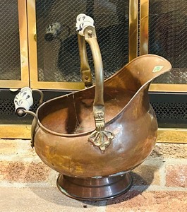 lot 89C image: LL - Vintage Copper Coal Scuttle Bucket with Ceramic Handles