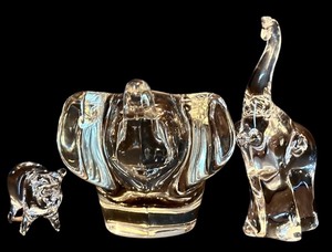 lot 125H image: LR - Set of 3 Crystal Elephant Figurines and Bowl