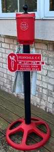 lot 128H image: D - Par Aide Golf Ball Washer on Stand with Ferndale C.C. Plaque