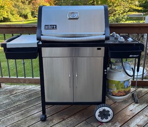 lot 130H image: D - Weber Spirit Stainless Steel Gas Grill with Cover