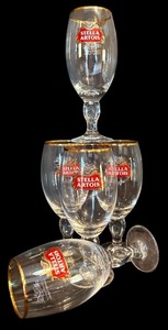 lot 132H image: FR - Set of 5 Stella Artois Gold Rim 7.5-Inch Beer Chalice Glasses