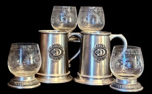 lot 141H image: FR - Set of 2 1972 Century Club Pewter Mugs and 4 Etched Glasses with Pewter Base