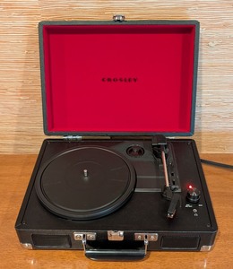 lot 154 image: LL - Crosley CR8005A-BK Portable Suitcase Turntable