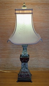 lot 156 image: LL - Decorative Table Lamp with Patterned Ceramic Base and Fabric Shade
