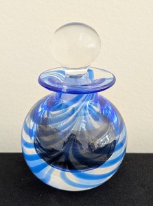 lot 230 image: K - MMA Blown Glass Perfume Bottle Museum of Modern Art Blue Swirl