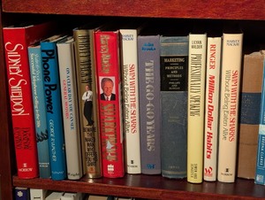 lot 232 image: LL - Wood Bookcase with Large Collection of Books and Novels