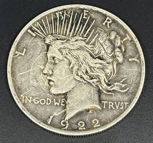 lot 27 image: 1922 Peace Dollar