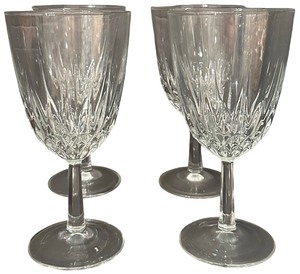 Cristal DArques Goblet Wine Glasses - Qty 4  6.75 tall, 3.25D  BOX 21