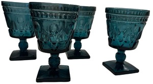 Vintage Indiana Glass Park Lane Blue Pressed Glass Pedestal Wine Goblets - Qty 4  5 38 Tall, 3 38 D  TRAY C