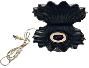 Vintage 1970-80s Black Ceramic Clam Shell Table Lamp  L17