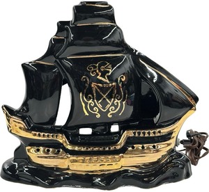 Vintage Black Lamp Bundle - Qty 2  Ceramic Table Lamp  Pirate Ship Television Lamp  L20